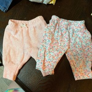 Carters Infant leggings (NB)